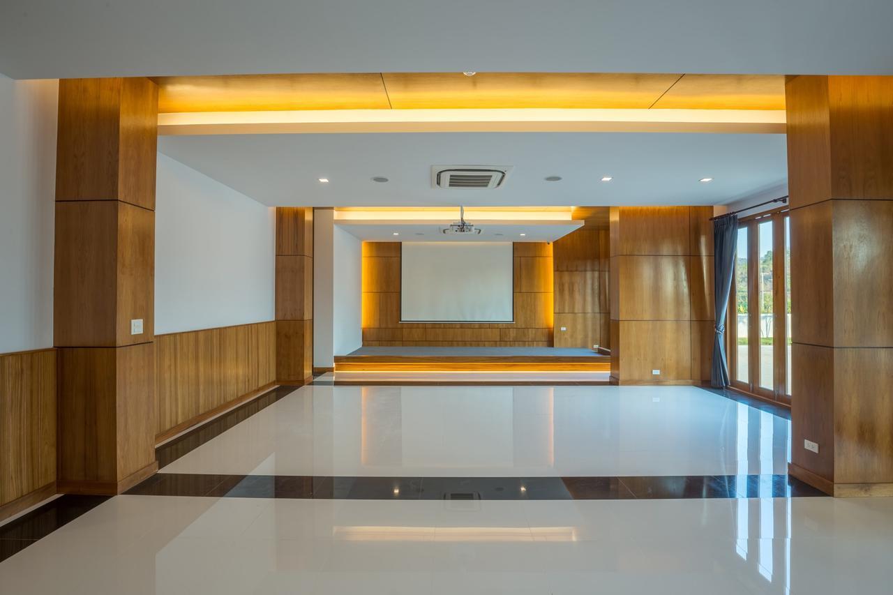 Sann View Hotel Thoeng Exterior photo